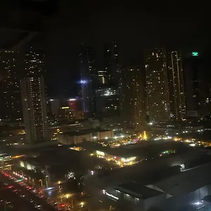 Апарт-отель Urban Deca Staycation 